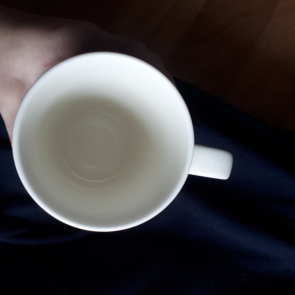 TWO STARBUCKS COLLECTABLE 2012 CHRISTMAS MUGS - Picture 7 of 12